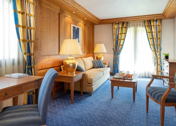 酒店 Le Roma 阿尔贝维尔